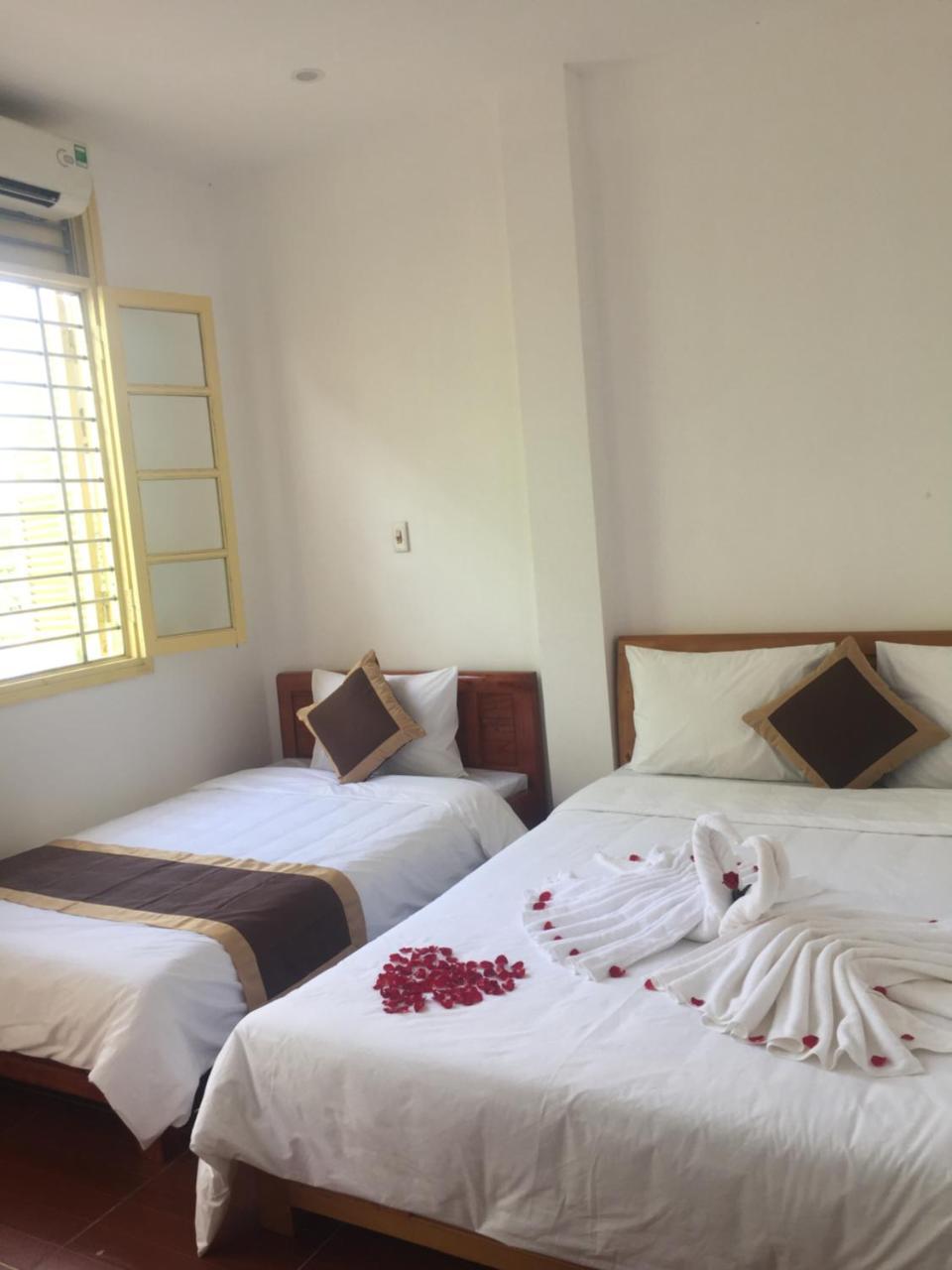 Thanh Huong Hotel Ханой Екстериор снимка