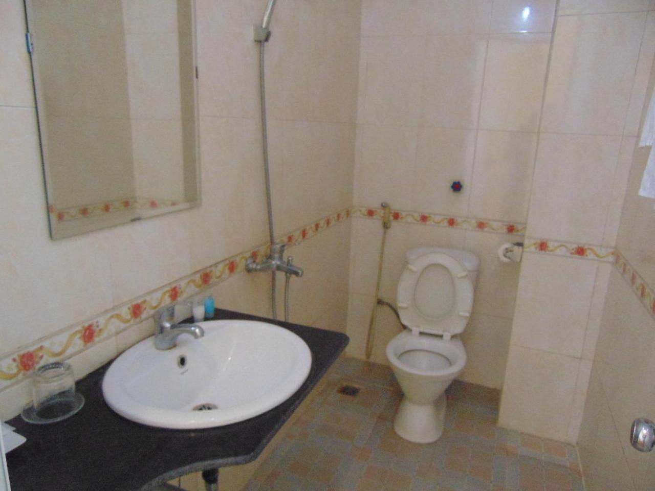 Thanh Huong Hotel Ханой Екстериор снимка